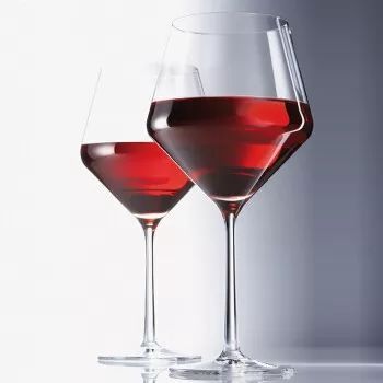 葡萄酒杯具选择科普：不同杯具对口感的影响